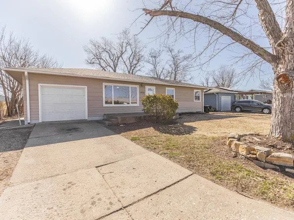 1931 Roberts Ave, Salina, KS 67401