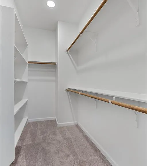 2437 Burberry Ln — Photo 22