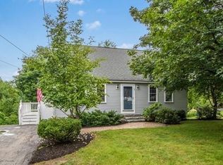 24 Wisteria Dr, Leominster, MA 01453