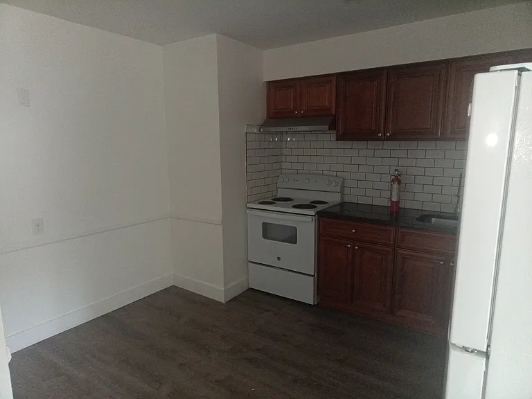 221 S Chester Pike #D15 — Photo 7