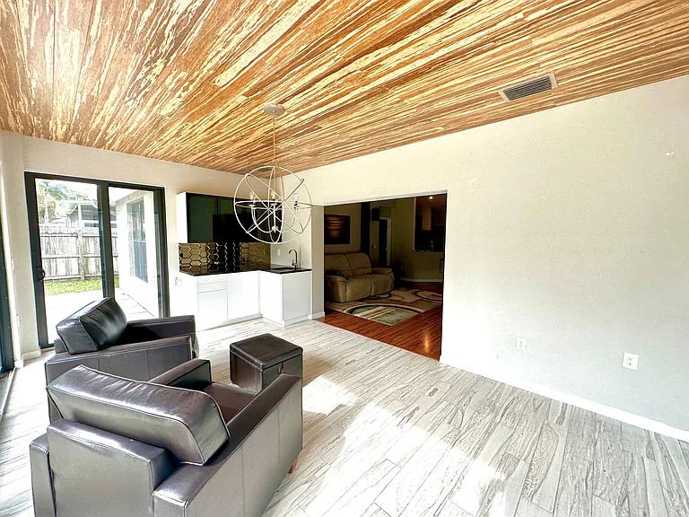 2227 Misty Ct — Photo 21