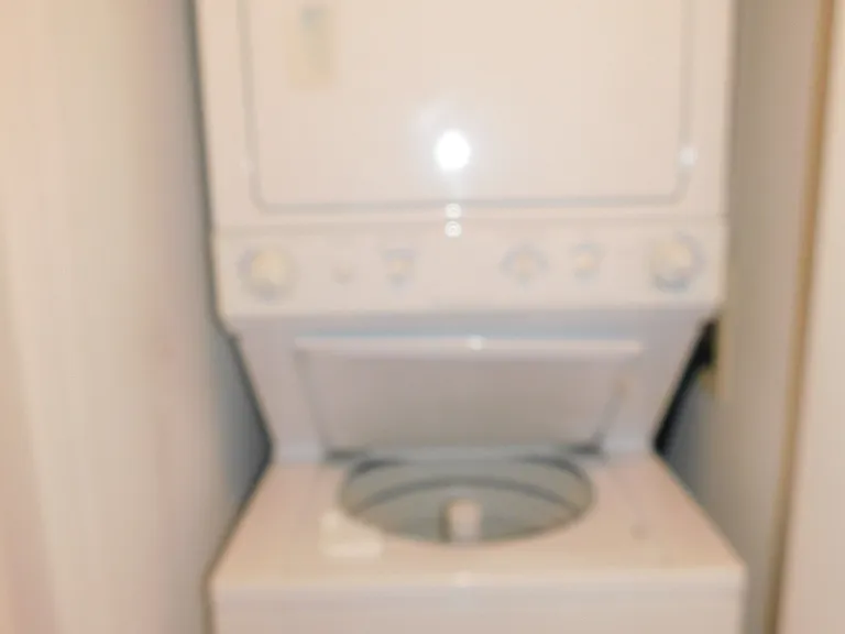 618 Elmwood Ave #8 — Photo 10