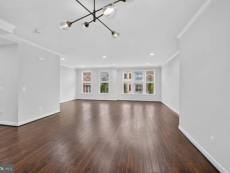 42302 Crawford Ter — Photo 14