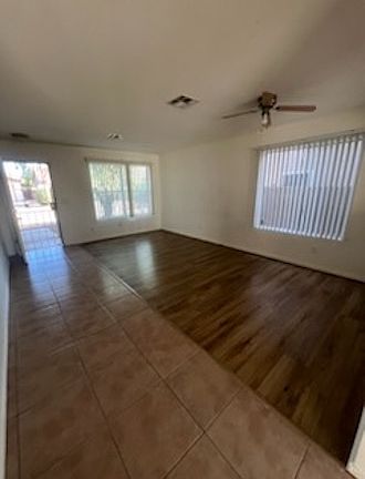 3rd image of 3387 W Sagebrush Hills Ct
