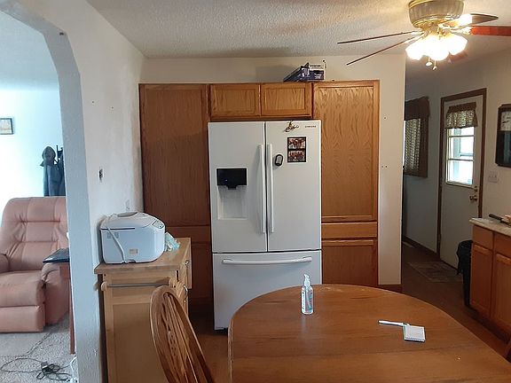5th image of 256 Prospect Dr