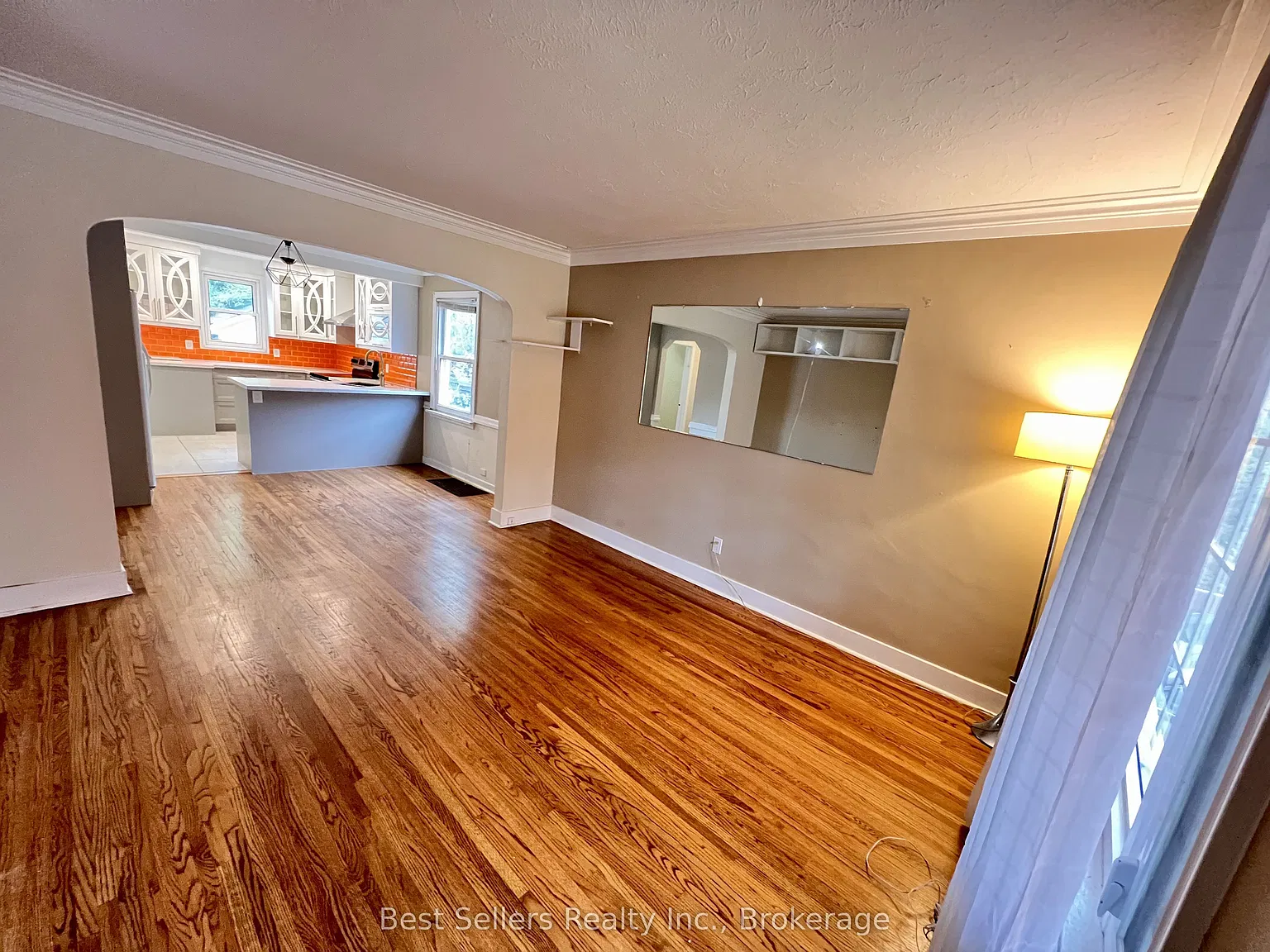 2 bed, $2,700 — Photo 3