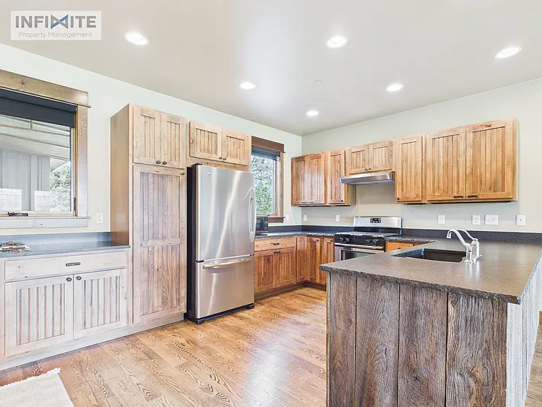 7125 Springhill Rd — Photo 5