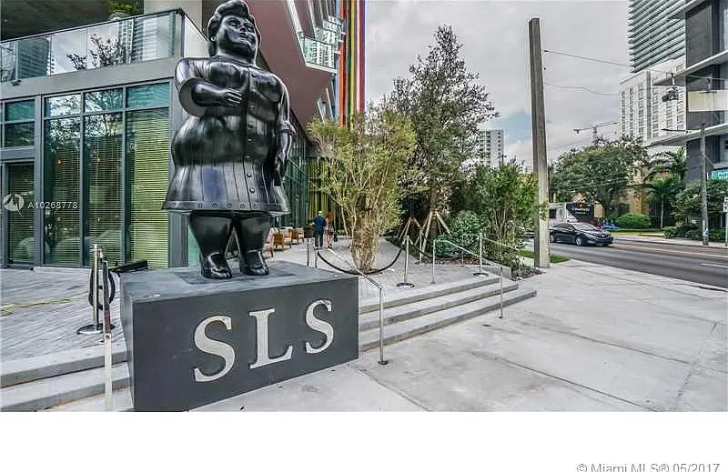 1 bed, 715 sqft, $3,199 — Photo 3