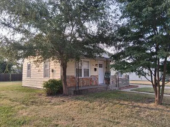 310 S Ash St, Stockton, KS 67669