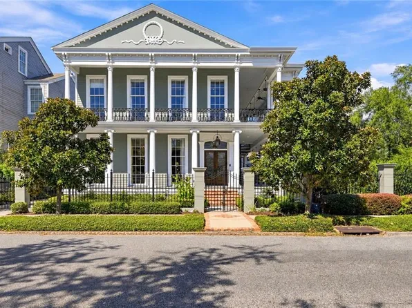3307 Prytania St, New Orleans, LA 70115