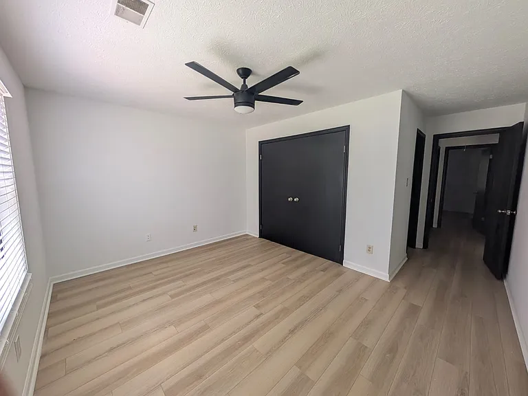 1478 N Diane Ct SE #A — Photo 6