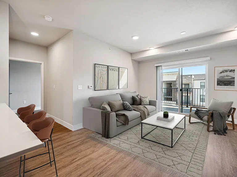 One Bedroom - 1 Bed / 1 Bath - 751 Sq.Ft.