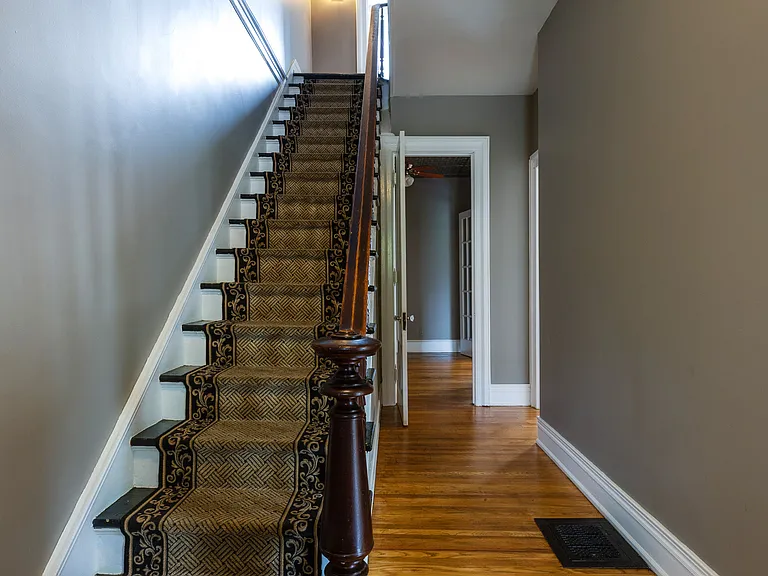 355 W Clinton St #1 — Photo 9