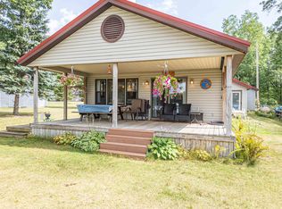 6257 Swallow Dr, Harrison, MI 48625