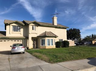 611 N Birch Ave, Rialto, CA 92376