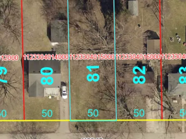 1800 East Dr #23, Muncie, IN 47302