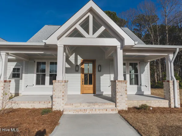 128 W Burton Farm Drive, Minnesott Beach, NC 28510