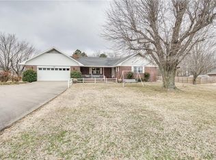 434 Goose Creek Rd, Farmington, AR 72730
