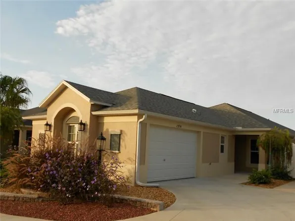 1574 Harness Pl, The Villages, FL 32163