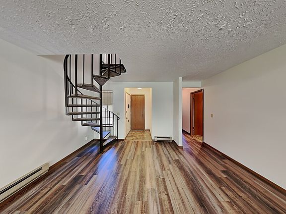 3rd image of 107 S Neyland Ave APT 3