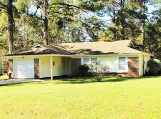 2320 Southampton Dr, Tallahassee, FL 32311