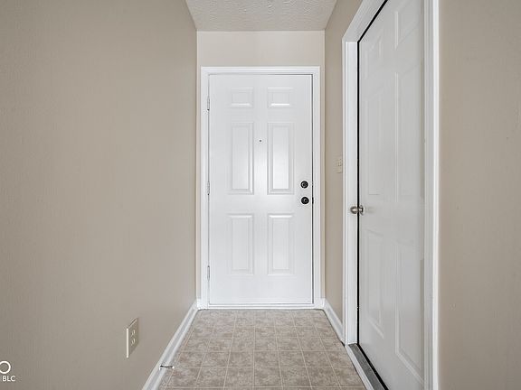 2nd image of 11194 Black Gold Dr