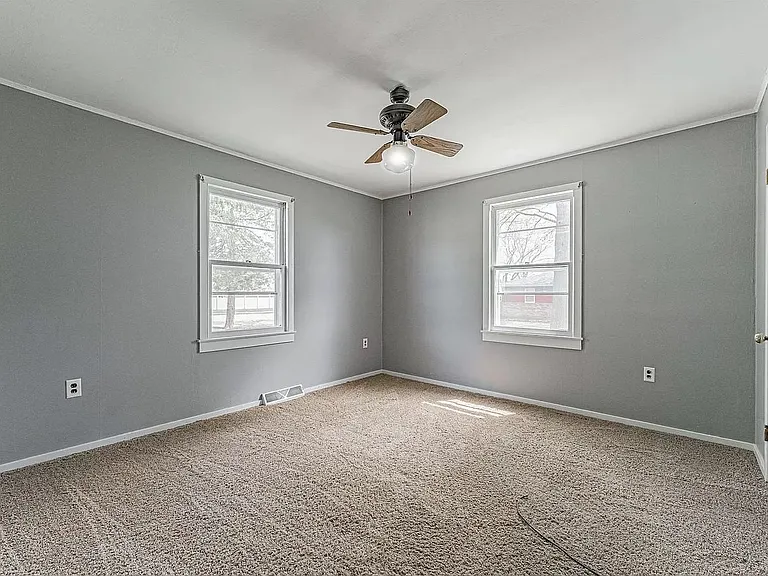 1625 Pulaski St — Photo 16