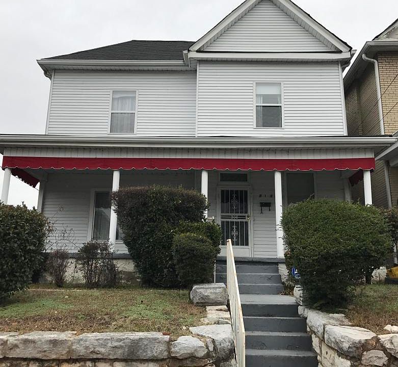 1st image of 815 E Mlk