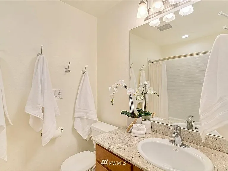 6501 24th Ave NW #202 — Photo 10
