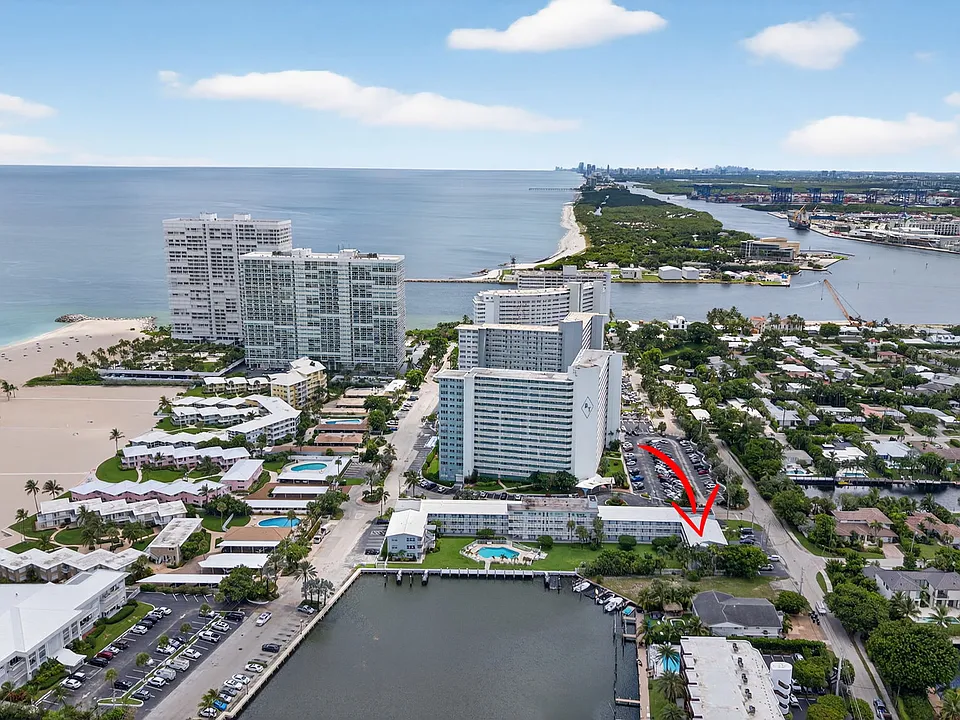 1850 S Ocean Dr #301