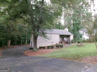 2735 Wendy Ln, Marietta, GA 30062