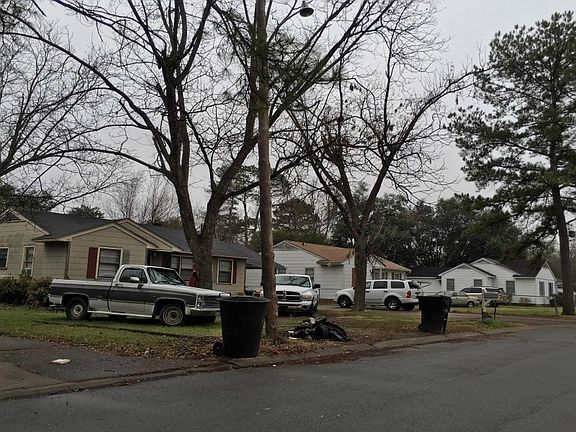 3rd image of 1260 Wanda Dr