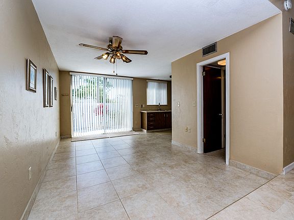 5th image of 317 Glenview Blvd APT 6