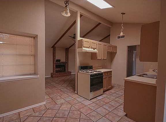 2nd image of 1713 Victor Lopez Dr