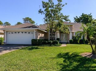989 Spinnaker Ct, Tarpon Springs, FL 34689