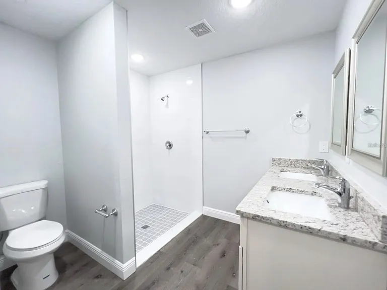 4 Poplar Rd — Photo 6