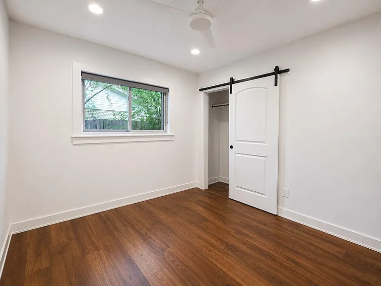 2303 Remuda Trl — Photo 27