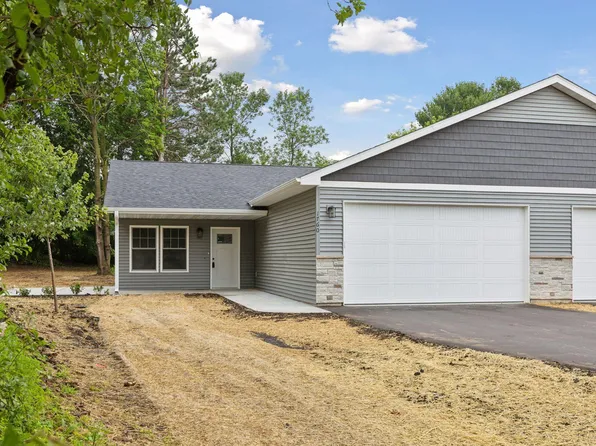 1760 N 4th St, New Richmond, WI 54017
