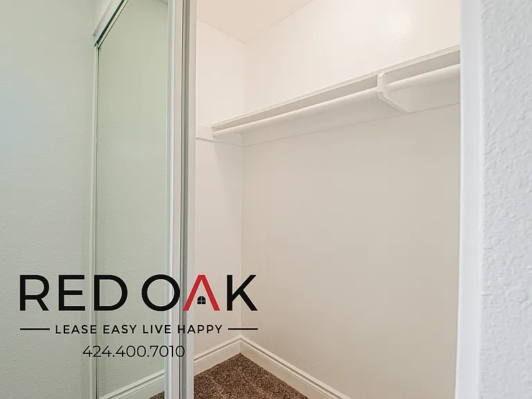 151 Drake St #28B — Photo 26