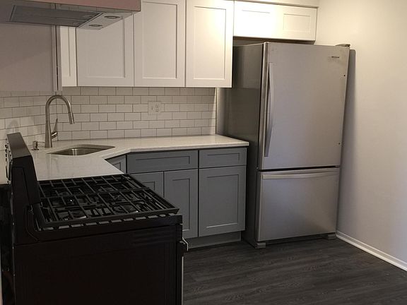 4th image of 12104 5th Ave #2