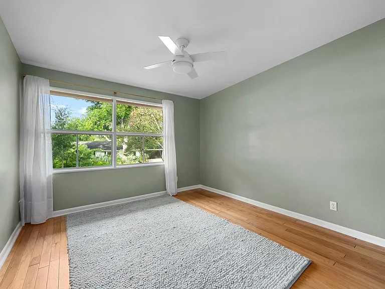 2618 Pembrook Trl — Photo 22