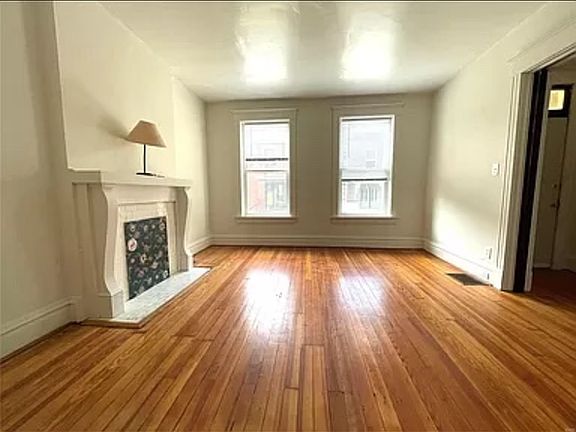 3rd image of 529 Eiler St #1F