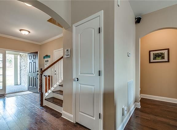4th image of 4308 Silver Oaks Dr