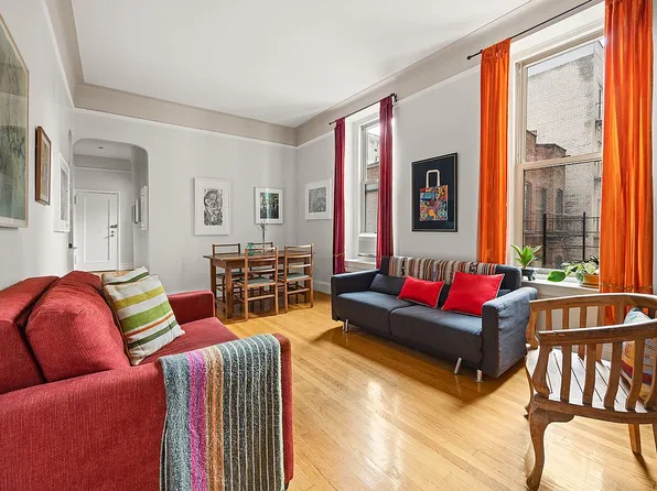 45 Pineapple St APT 4A, Brooklyn, NY 11201