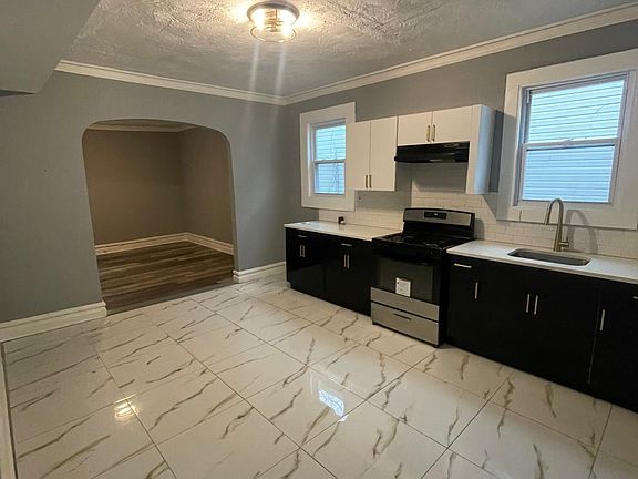 2nd image of 51 Carolina Ave #B