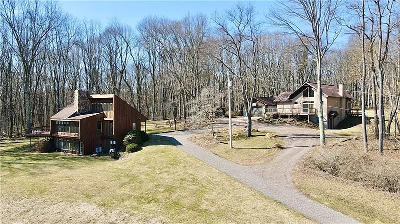 289 Parnell Rd Confluence Pa 15424 Mls 1462362 Zillow