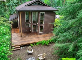 24982 E Tillicum St, Welches, OR 97067