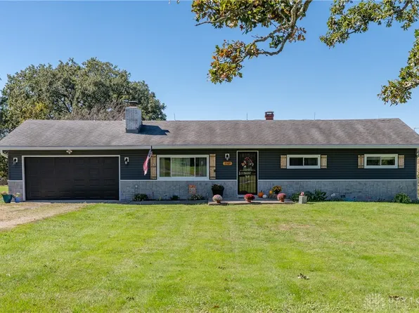 2165 Vernon Asbury Rd, South Vienna, OH 45369