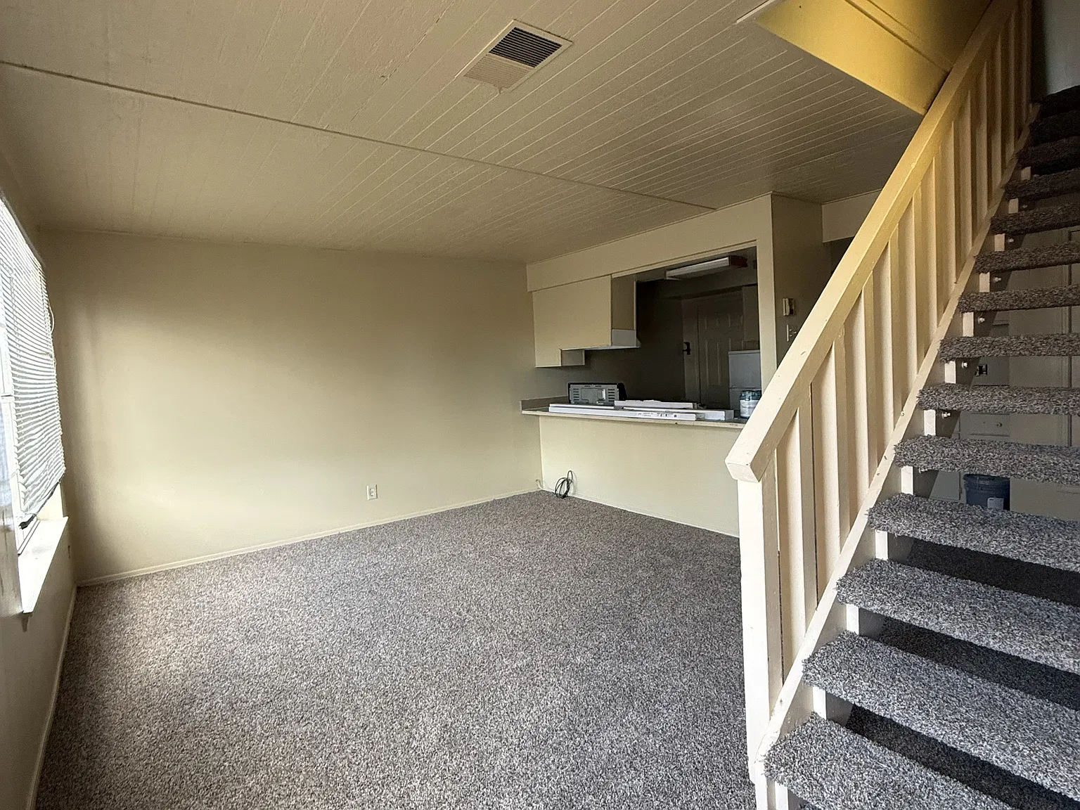 11004 Towner Avenue Northeast - L — Photo 2