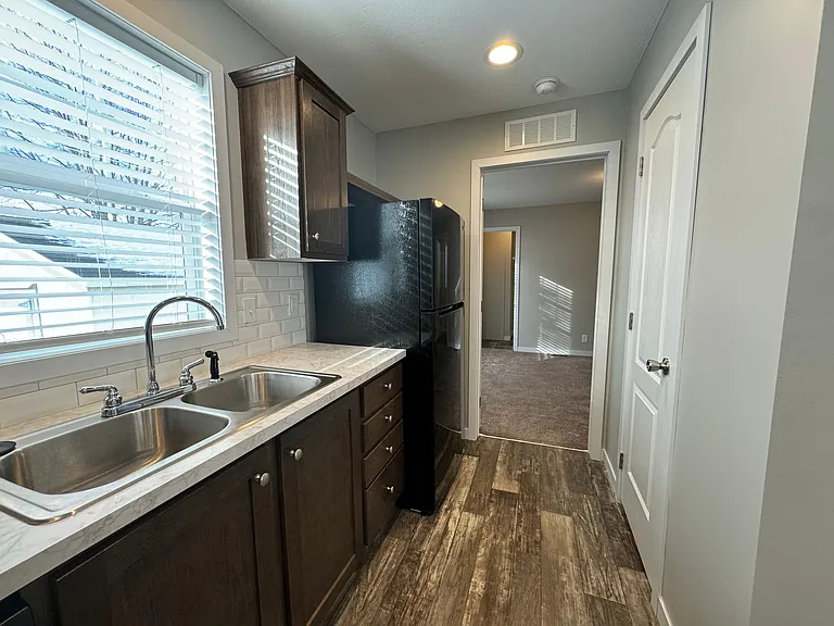 Westbridge Manor — Photo 103
